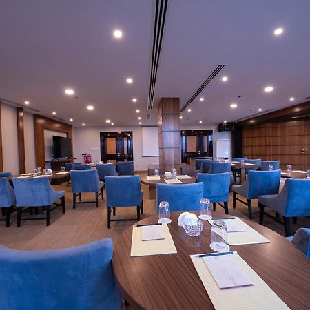 Braira Al Jubail Hotel Bagian luar foto