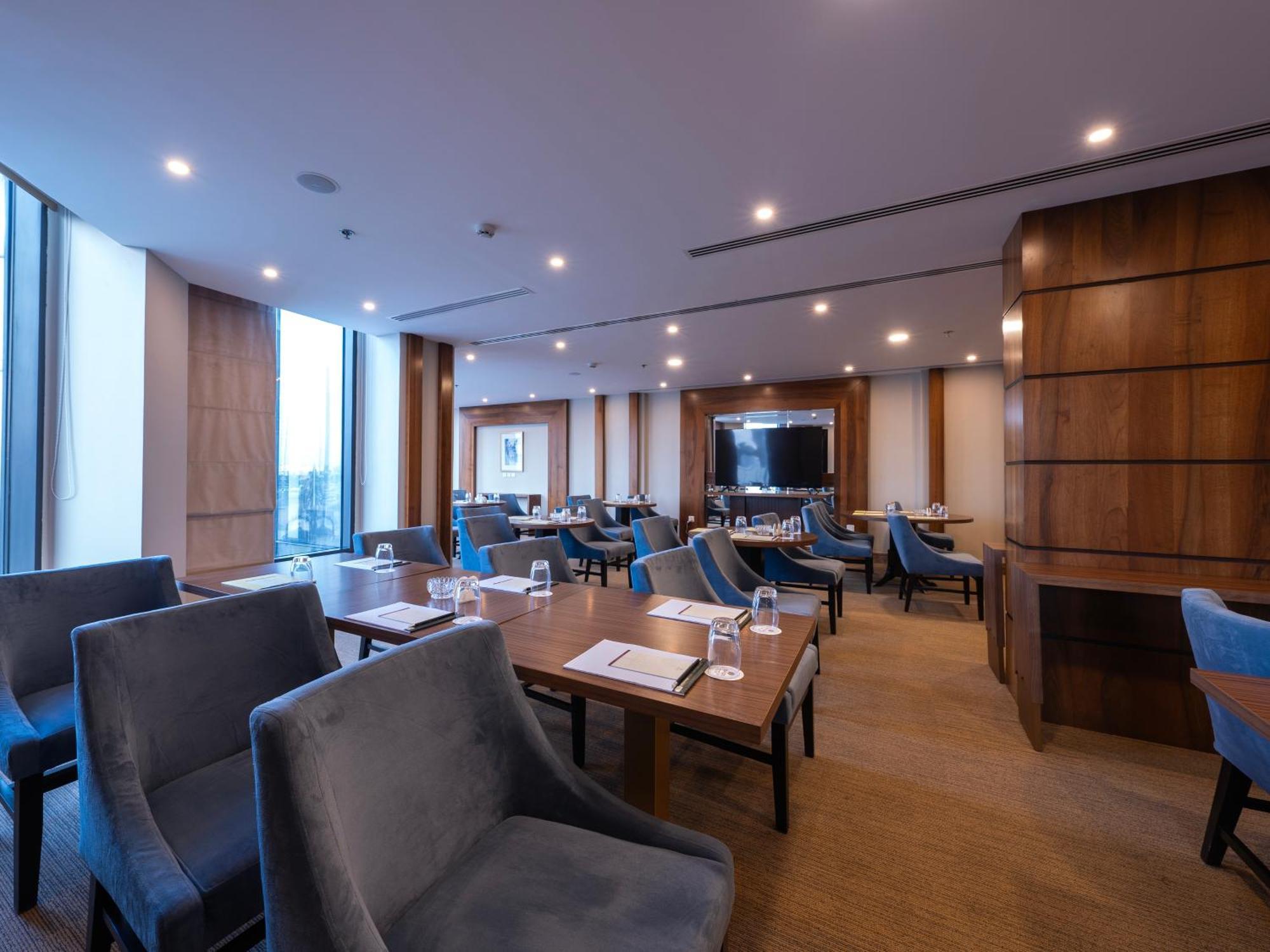 Braira Al Jubail Hotel Bagian luar foto