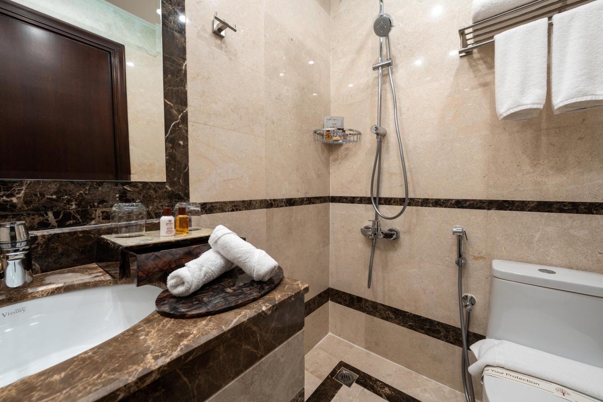 Braira Al Jubail Hotel Bagian luar foto