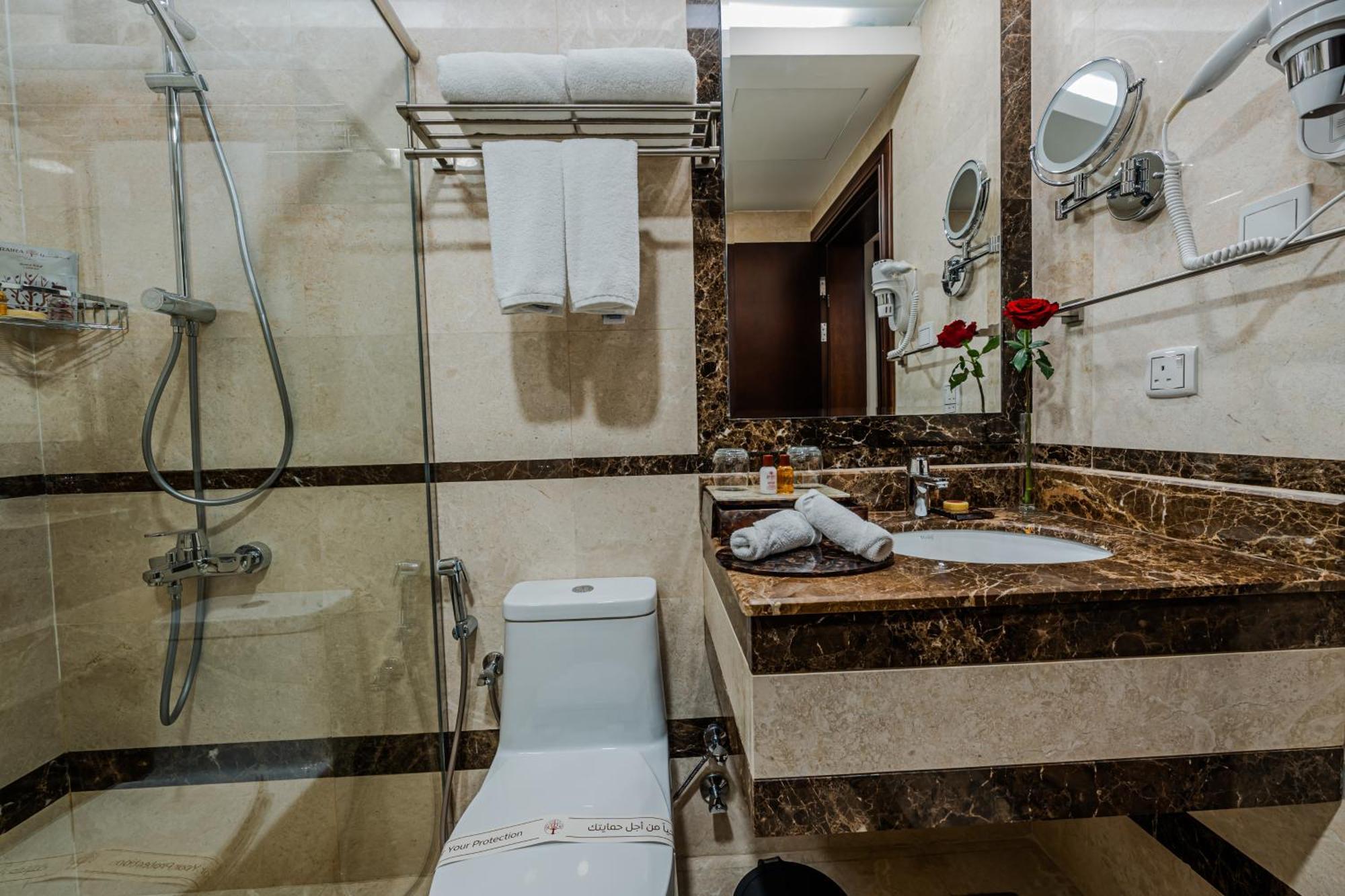 Braira Al Jubail Hotel Bagian luar foto